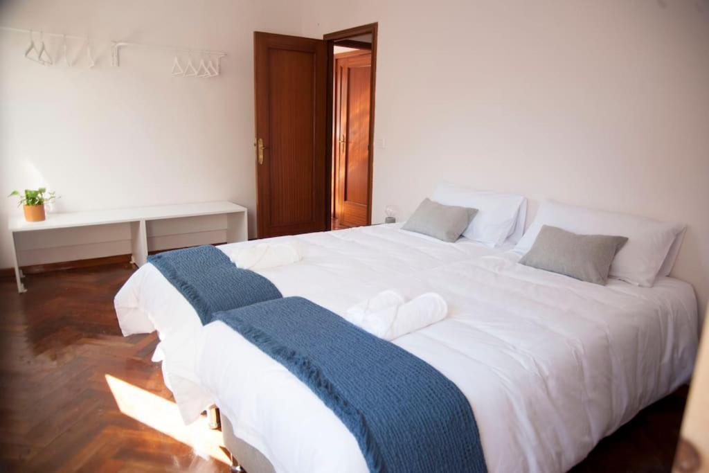 Casa Amplia, Confortable, Centrica By Prishomes Vigo Eksteriør bilde