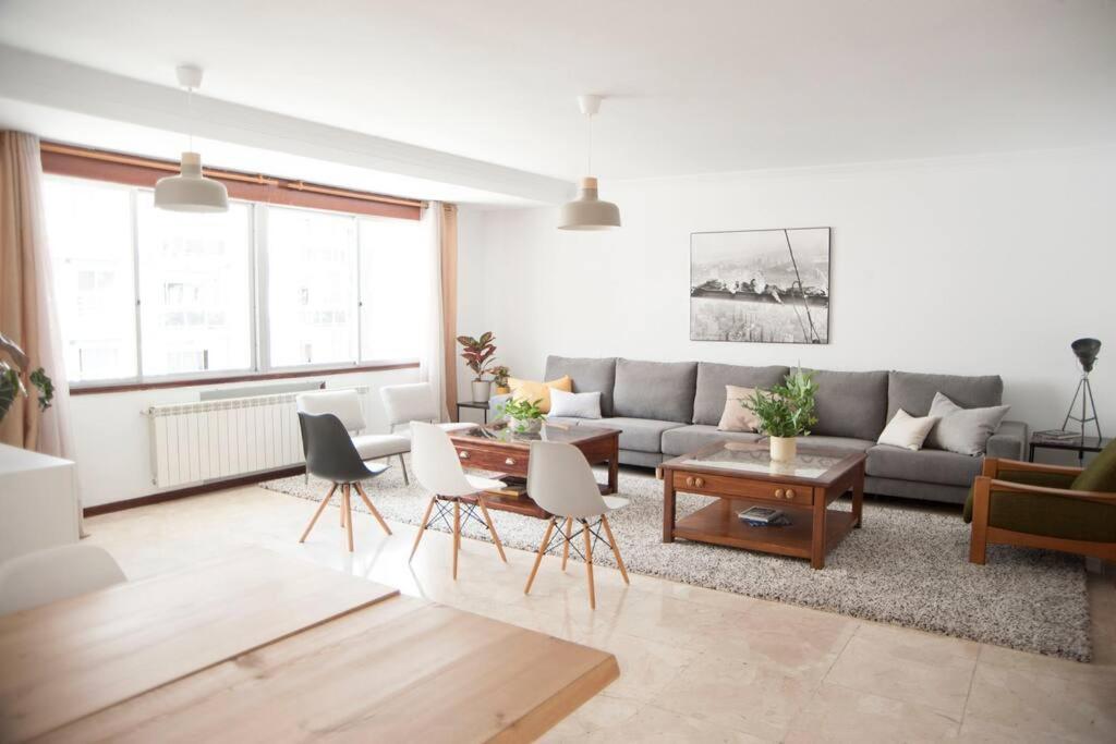 Casa Amplia, Confortable, Centrica By Prishomes Vigo Eksteriør bilde